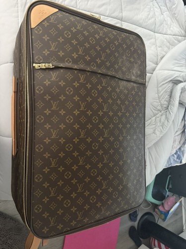 Louis vuitton pegase - vuitton, 70