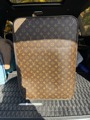 Louis vuitton pegase - vuitton, damier
