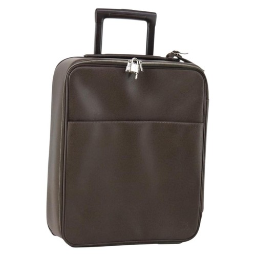 Valigia louis vuitton taiga - vuitton,