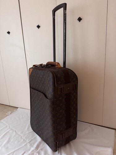 Louis vuitton pegase - vuitton, 55